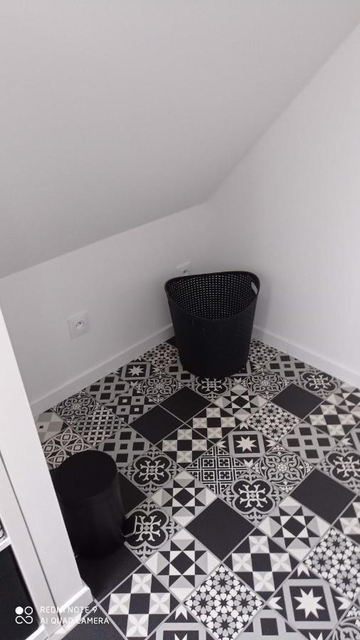 La Bella 12 - Appartement Gite Dans Maison D'Hotes Bordeaux-Saint-Clair Екстер'єр фото